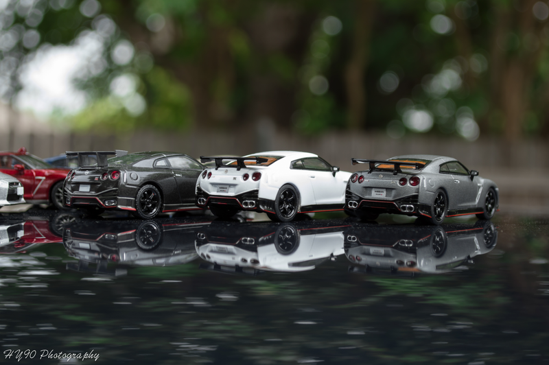 Illustration for article titled TLV Tuesday: Tail of Two GTRs